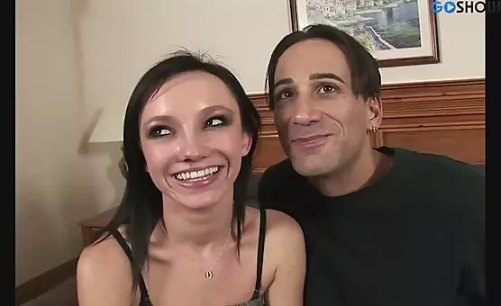 Naked Brunette Bimbo Gets Her Pussy Fingered While Her Man Gives Blowjob